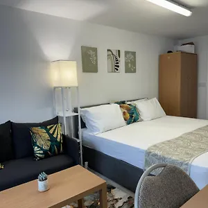 Posh Executive London Apartment